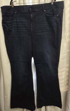 Torrid Plus Size 26R Bombshell Flare Super Soft Jeans Blue Denim High Rise